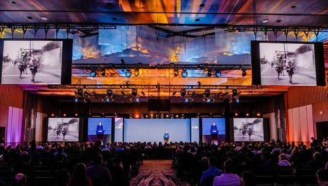 Alpha Mini系列P2.6租赁解决方案 | 美国洛杉矶YPO 2025全球商业领袖峰会